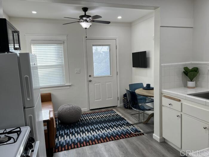 442 2nd Street, Unit G Encinitas, CA 92024 - Photo 11 of 28