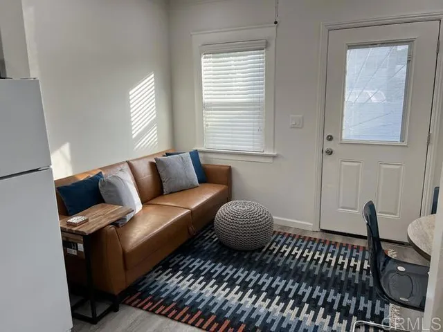 $3,500 | 442 2nd Street, Unit G, Encinitas, CA 92024