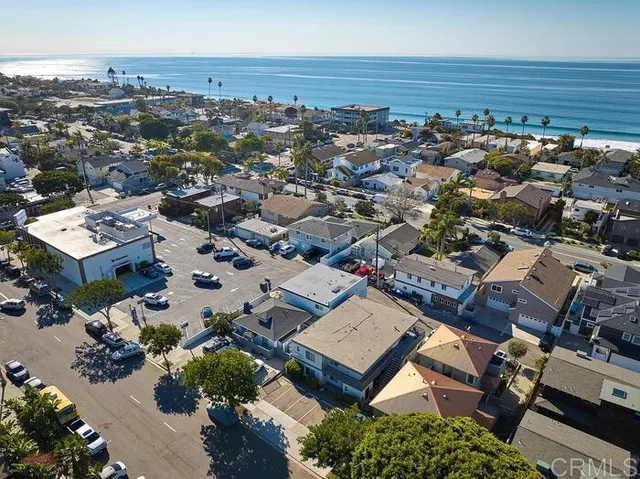 $3,500 | 442 2nd Street, Unit G, Encinitas, CA 92024