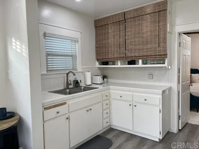 $3,500 | 442 2nd Street, Unit G, Encinitas, CA 92024