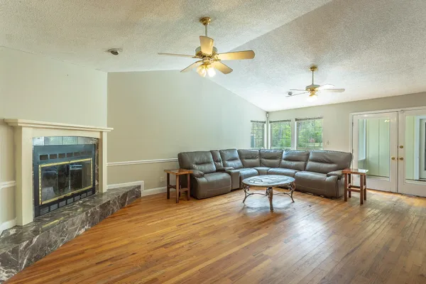 $375,000 | 81 Beechwood Drive, Crawfordville, FL 32327