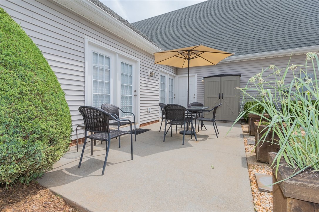 1016 Meehan Way Pendleton, SC 29670 - Photo 12 of 17