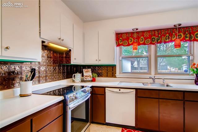 2480 Lafayette Road Colorado Springs, CO 80907 - Photo 14 of 28