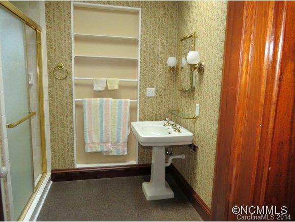 1710 North Country Club Road Brevard, NC 28712 - Photo 14 of 24 Gallery Image 14