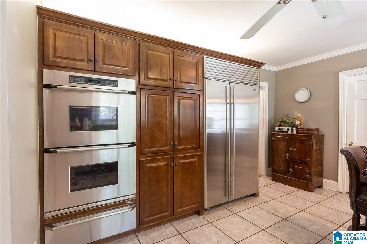 1028 Montvue Road Anniston, AL 36207 - Photo 9 of 50