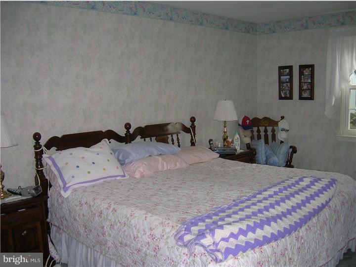 43 Old State Road Springfield, PA 19064 - Photo 15 of 21 Master Bedroom