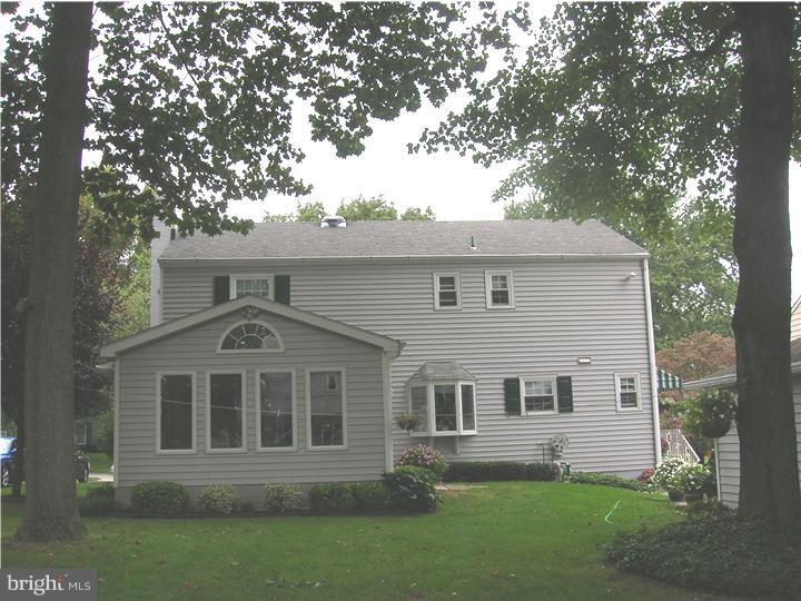 43 Old State Road Springfield, PA 19064 - Photo 3 of 21 Exterior Back