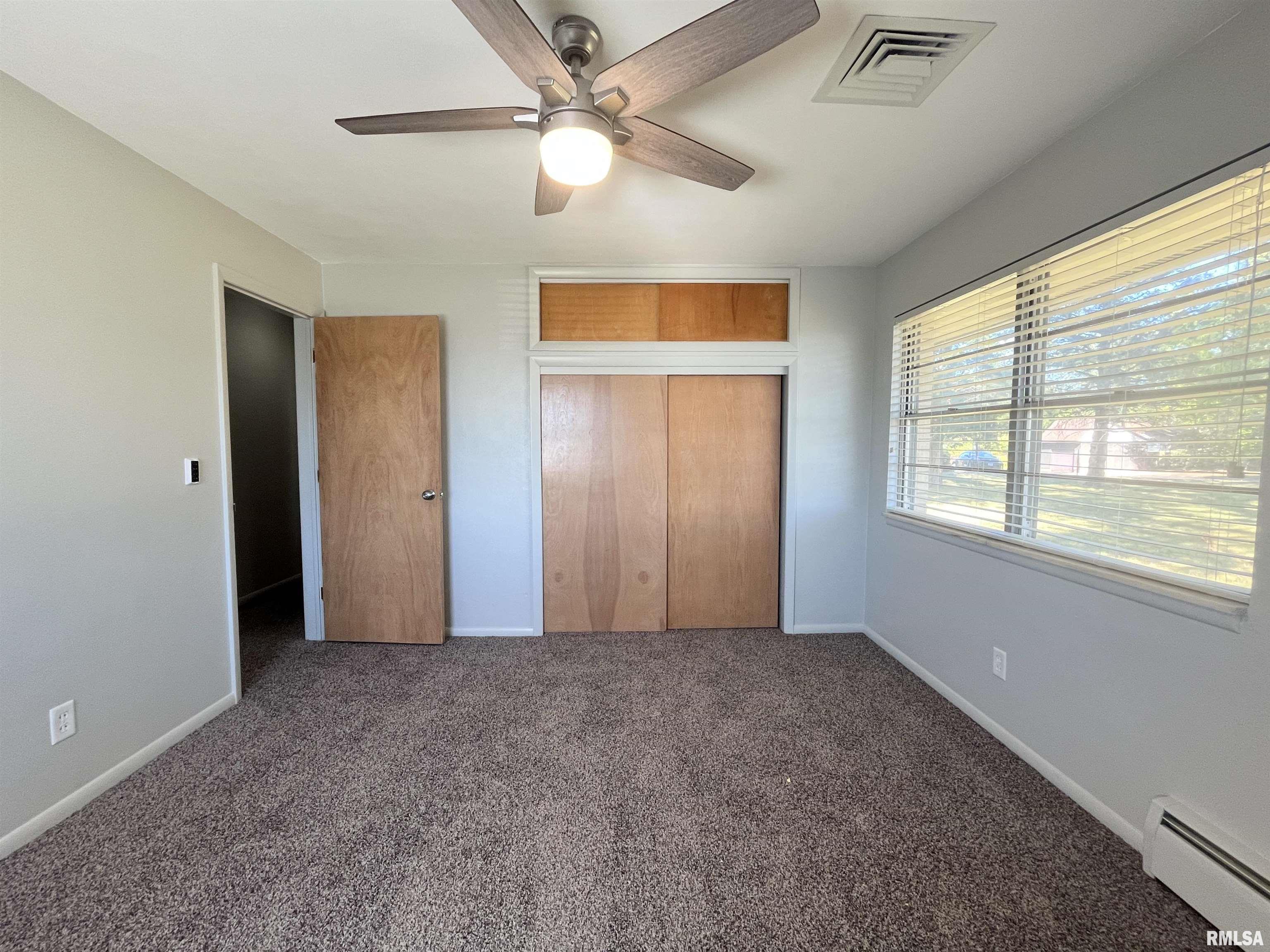 5004 North University Street Peoria, IL 61614 - Photo 17 of 28