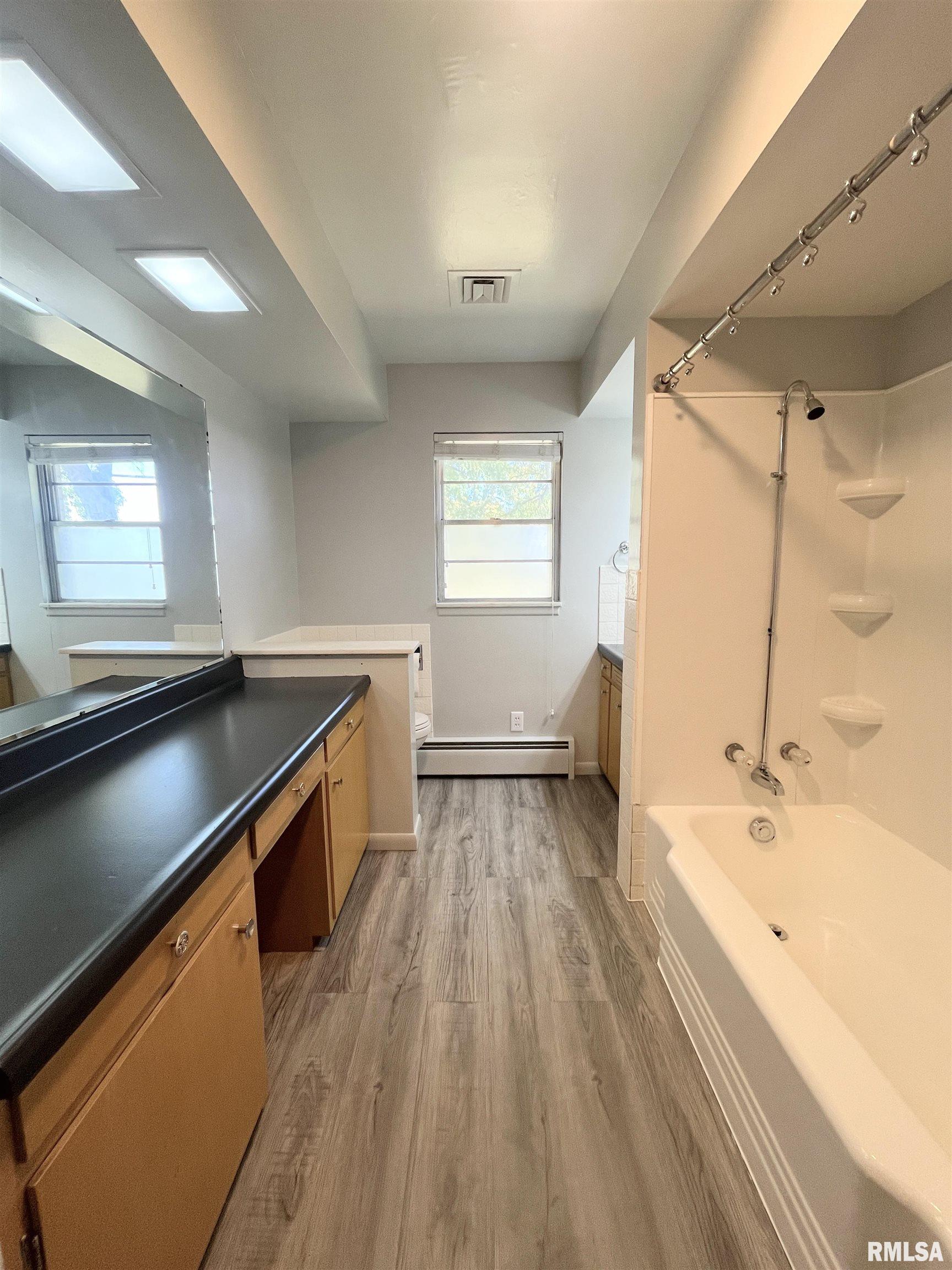 5004 North University Street Peoria, IL 61614 - Photo 18 of 28