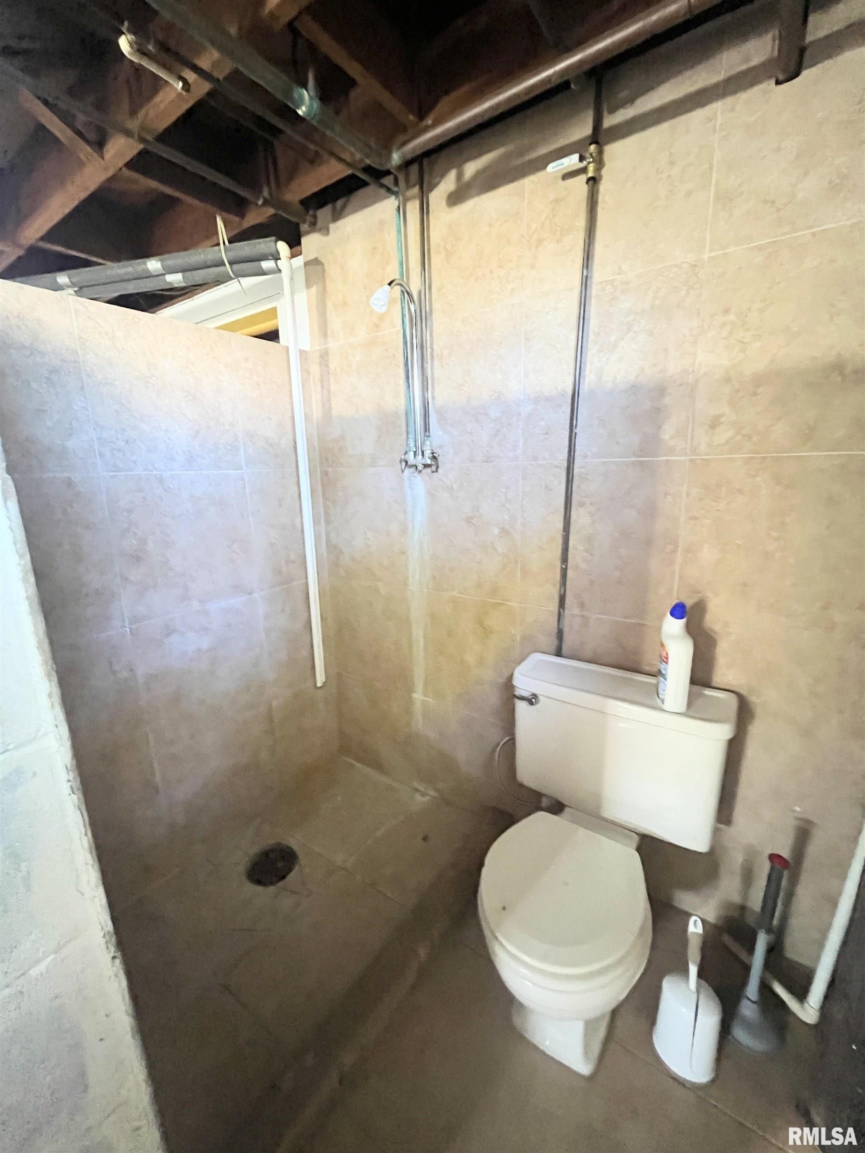 5004 North University Street Peoria, IL 61614 - Photo 26 of 28