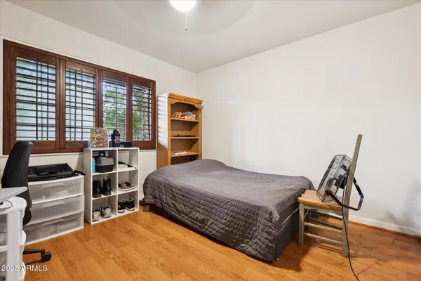 $1,295,000 | 105 East Claremont Street, Phoenix, AZ 85012
