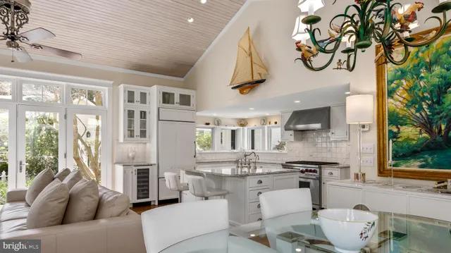 $1,320,000 | 213 South Morris Street, Oxford, MD 21654