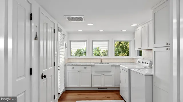 $1,320,000 | 213 South Morris Street, Oxford, MD 21654