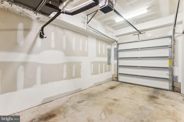 $4,000 | 614 North 5th Street, Philadelphia, PA 19123