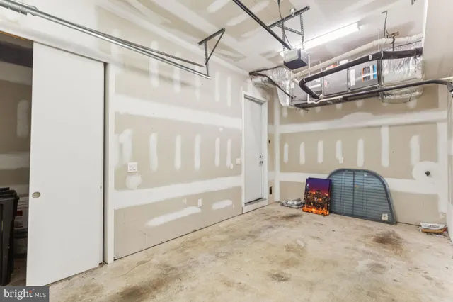 $4,000 | 614 North 5th Street, Philadelphia, PA 19123