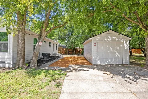 $285,000 | 2267 Tealford Drive, Dallas, TX 75228