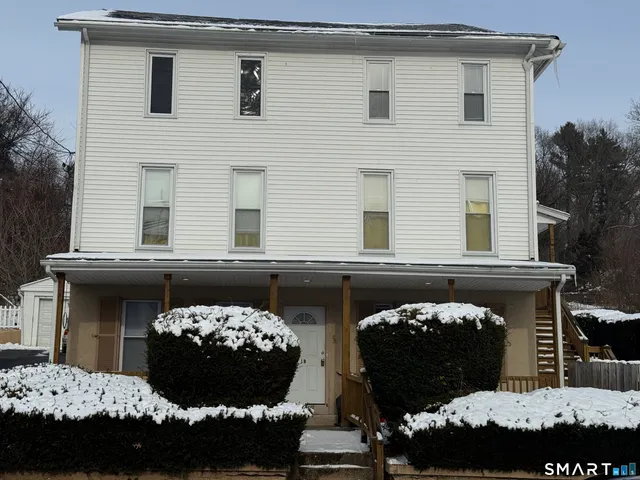 $1,600 | 29 Moulthrop Street, Unit 1, Ansonia, CT 06401