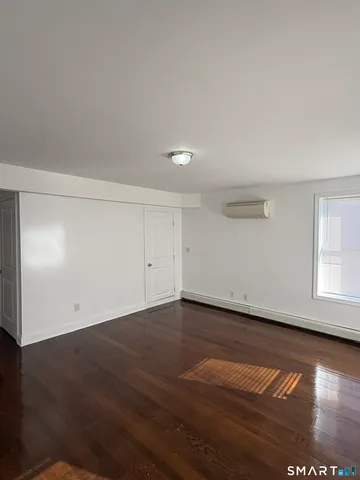 $1,600 | 29 Moulthrop Street, Unit 1, Ansonia, CT 06401