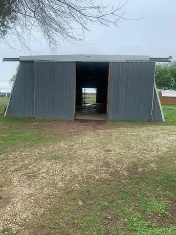 $375,000 | 12311 Gholson Road, Gholson, TX 76705