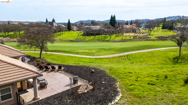 $730,000 | 16 Flagstone Court, Copperopolis, CA 95228