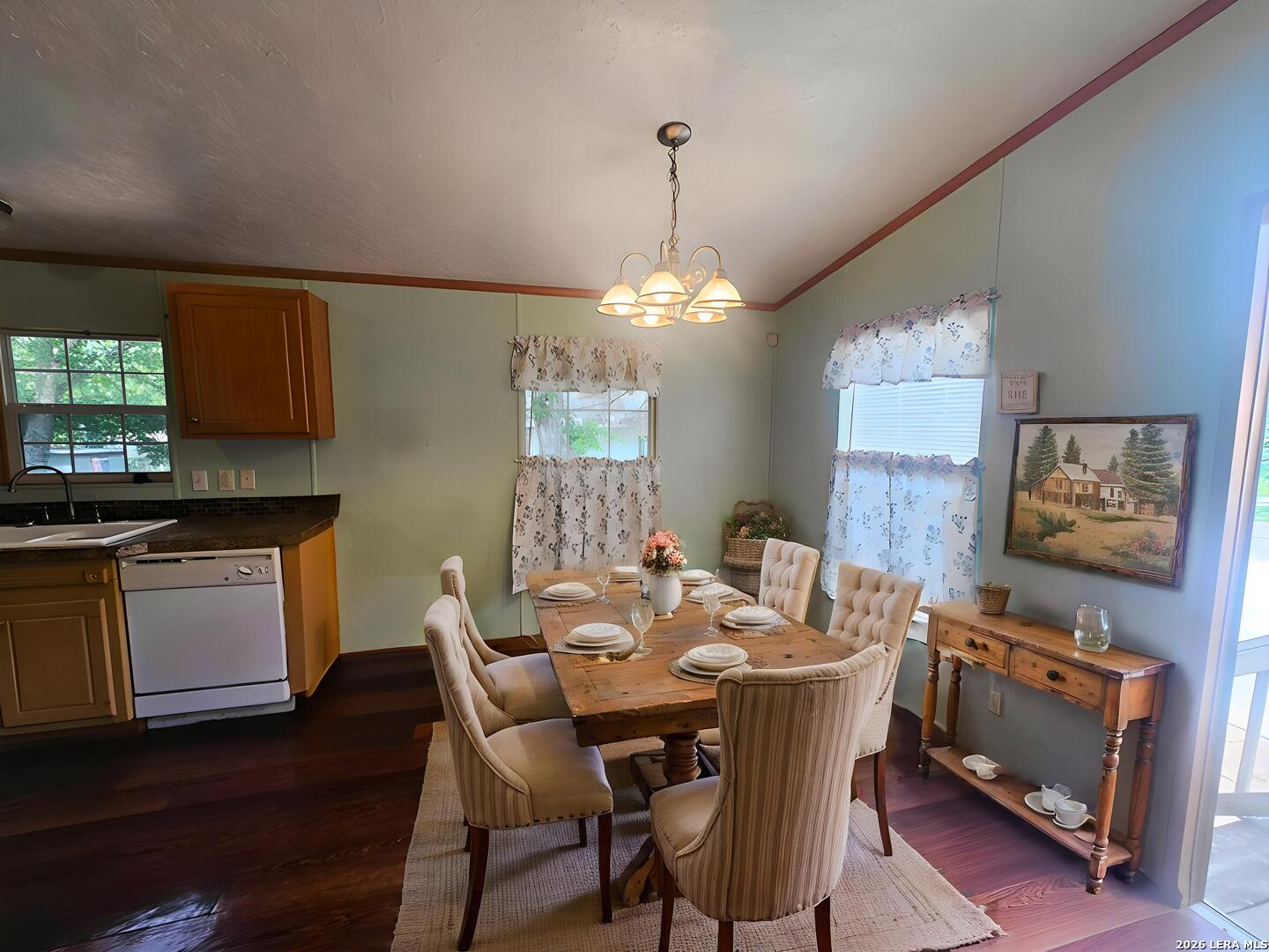 219 Lopez Street Seguin, TX 78155 - Photo 4 of 30