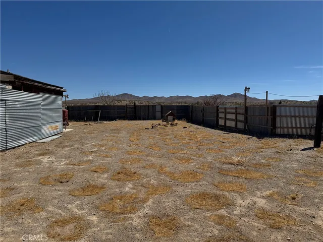 $150,000 | 15026 Swan Lane, Oro Grande, CA 92368