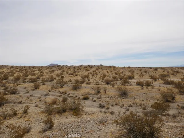 $150,000 | 15026 Swan Lane, Oro Grande, CA 92368