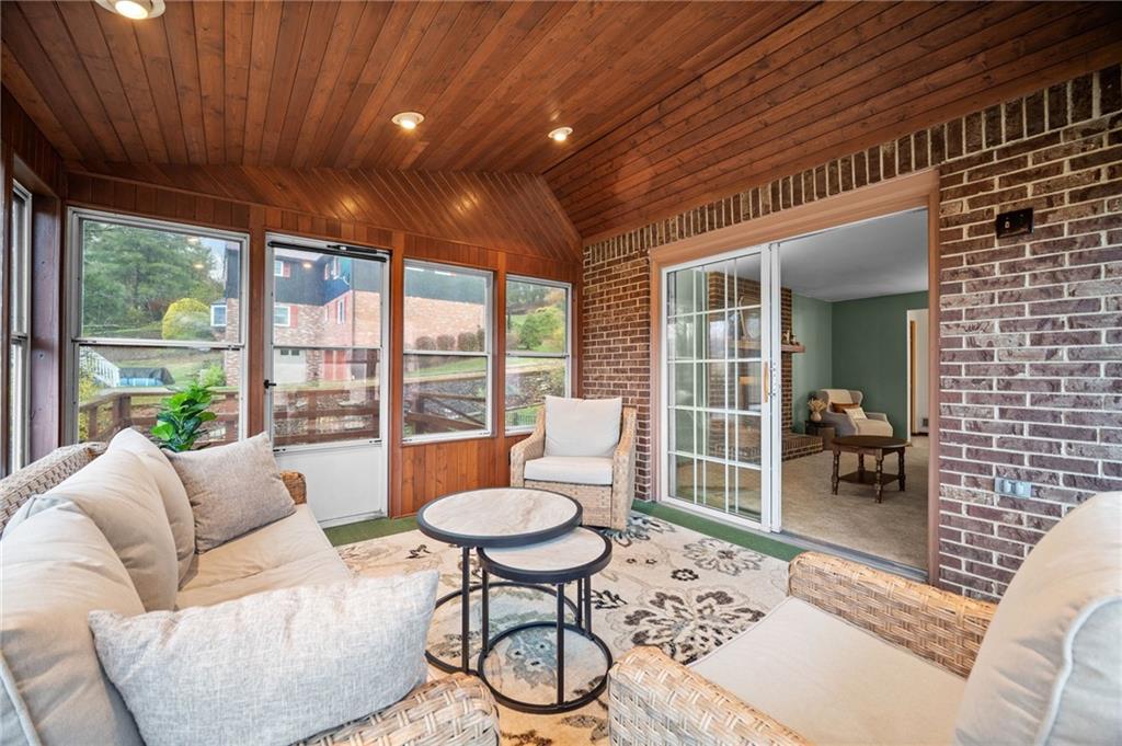 2924 Arrowhead Court Export, PA 15632 - Photo 16 of 37 a living room with furniture and a large window