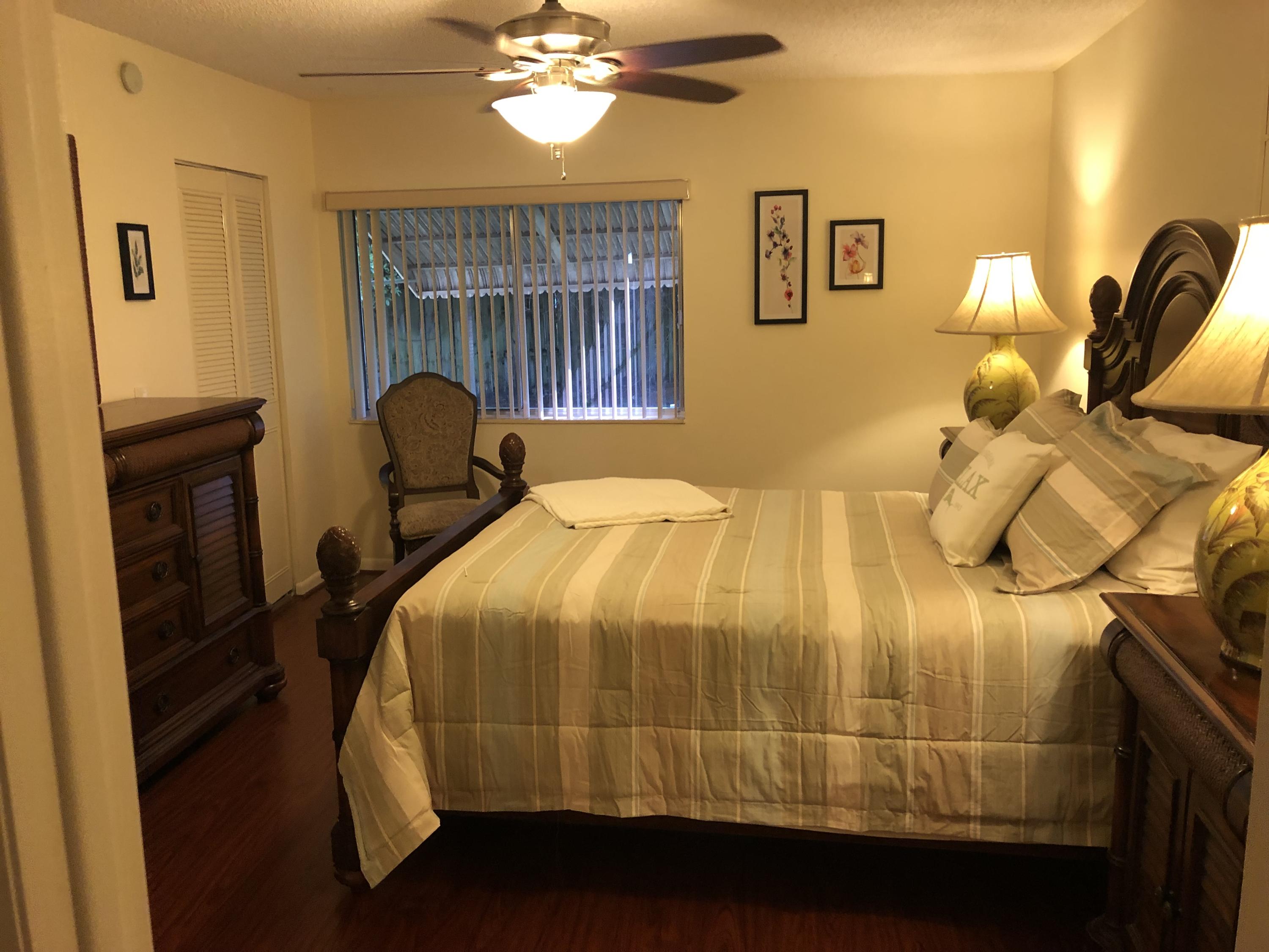 330 Pine Ridge Circle, Unit C1 Greenacres, FL 33463 - Photo 4 of 12 330 master 1