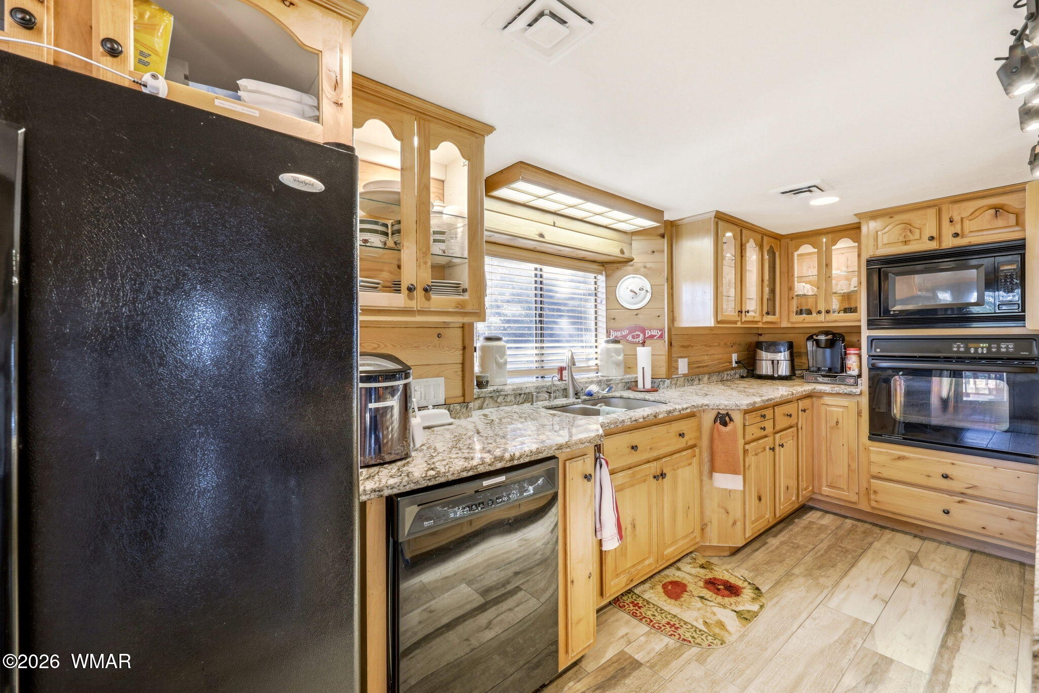 3161 Trail's End Overgaard, AZ 85933 - Photo 16 of 38