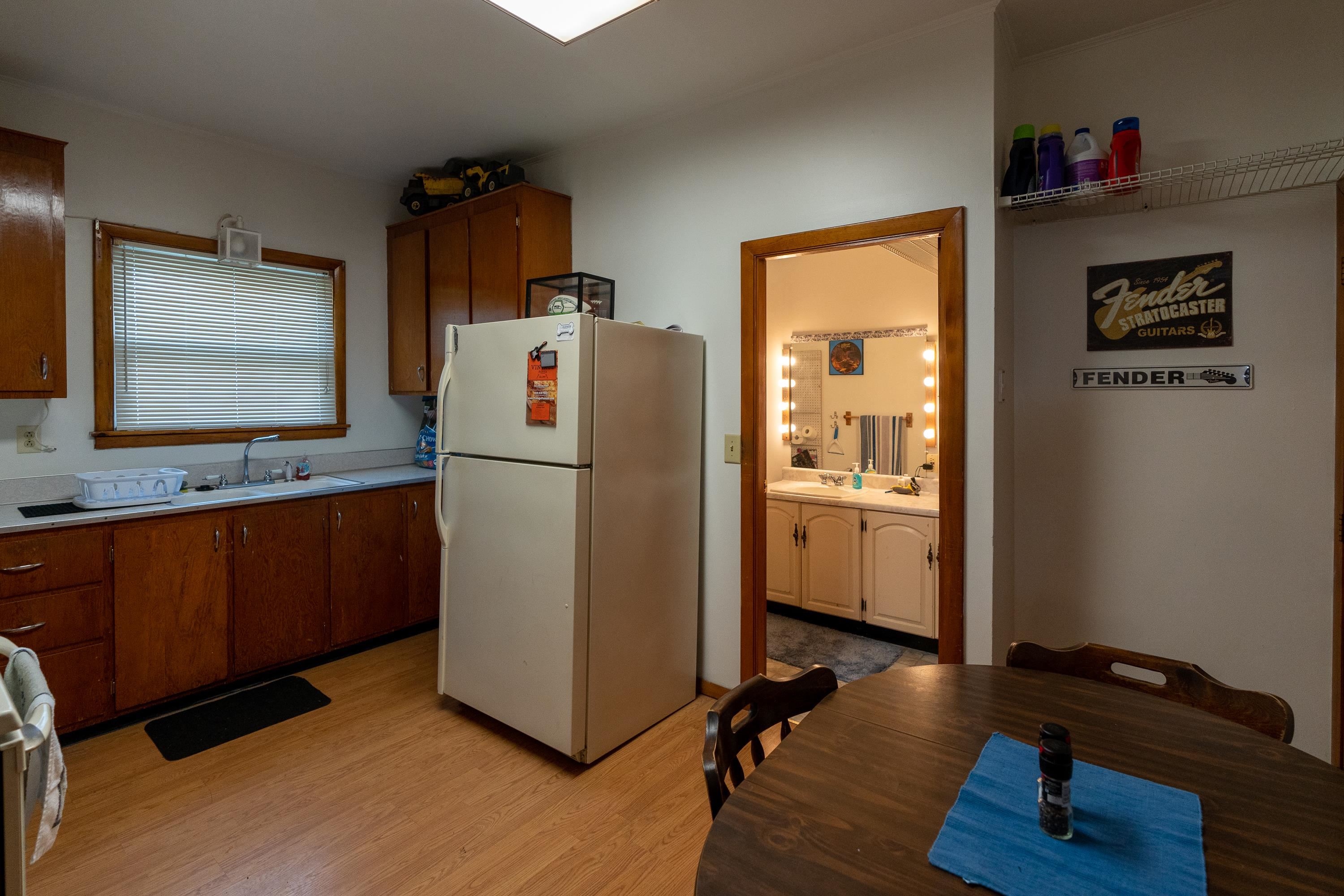 158 Candia Road Manchester, NH 03109 - Photo 14 of 34