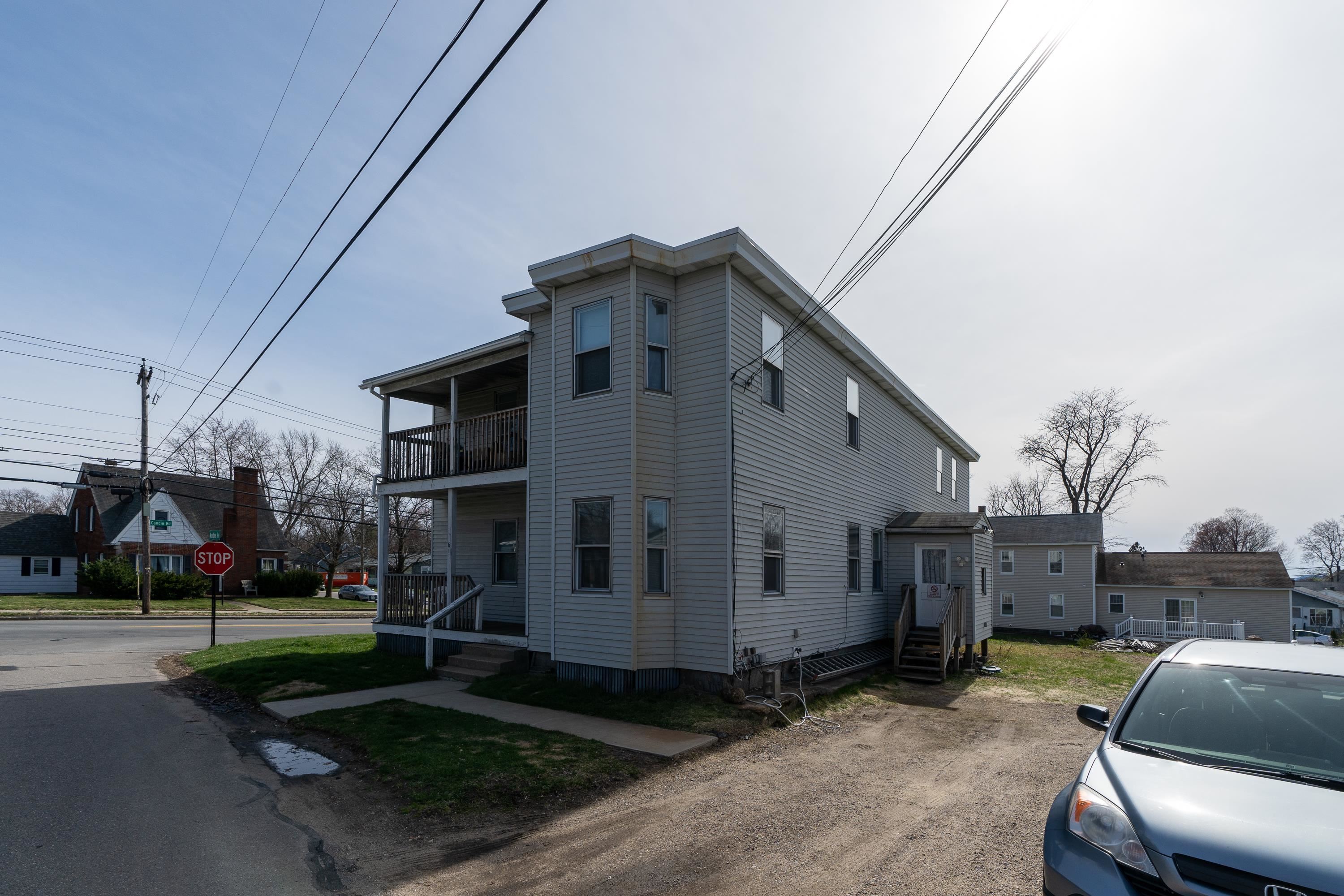 158 Candia Road Manchester, NH 03109 - Photo 5 of 34