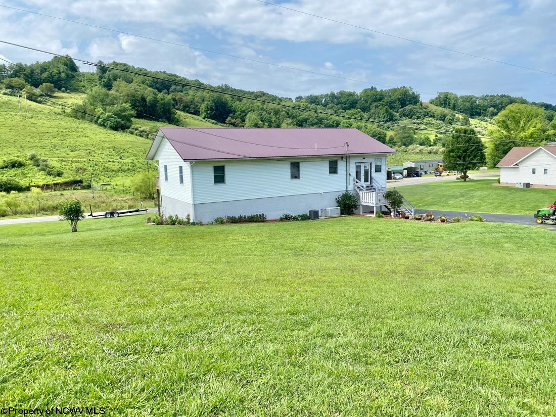 962 Stony Run Road Buckhannon, WV 26201 - Photo 27 of 38 Gallery Image 27