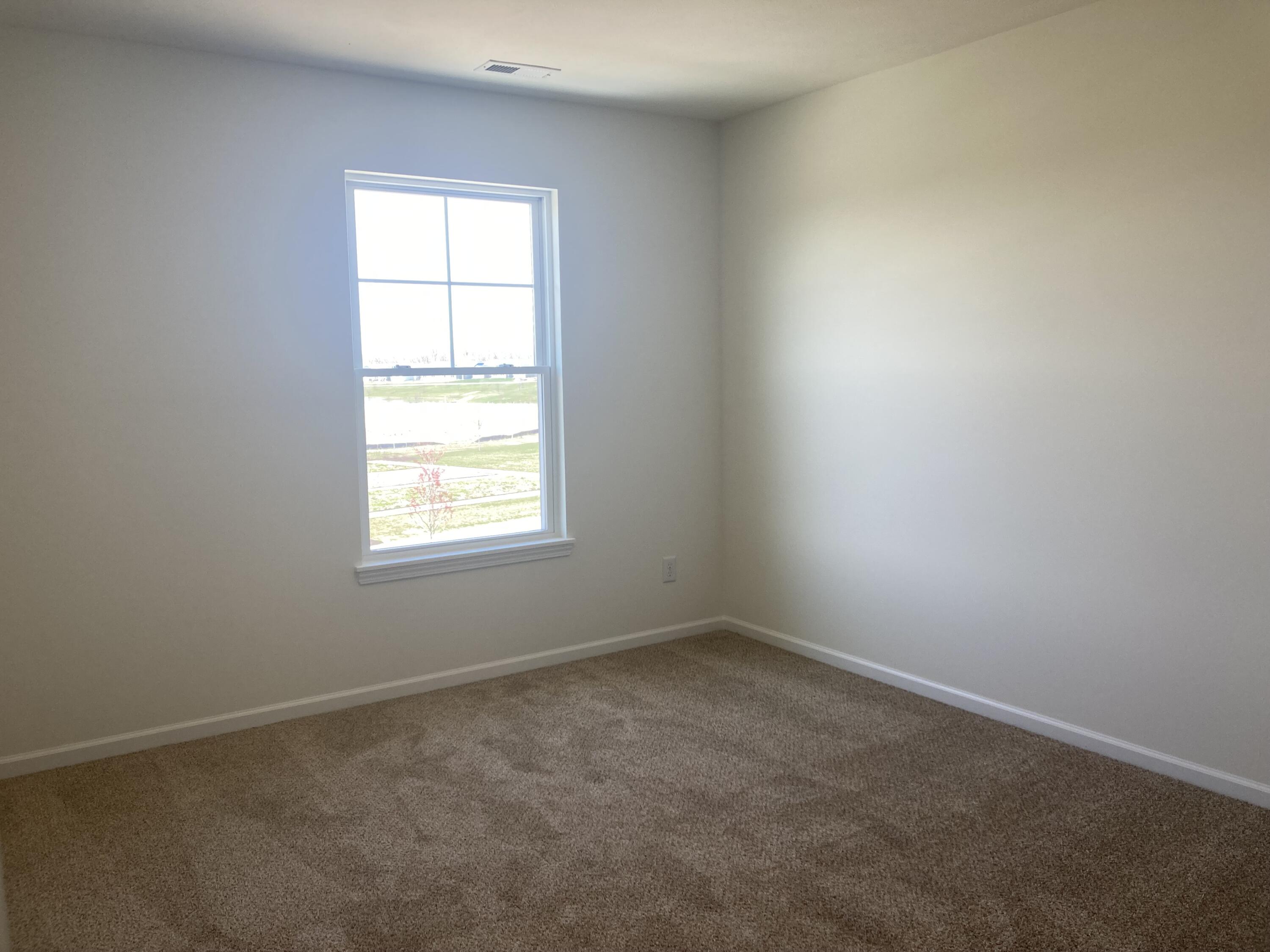 3982 Riverwood Road Valparaiso, IN 46385 - Photo 12 of 16 3000x2250