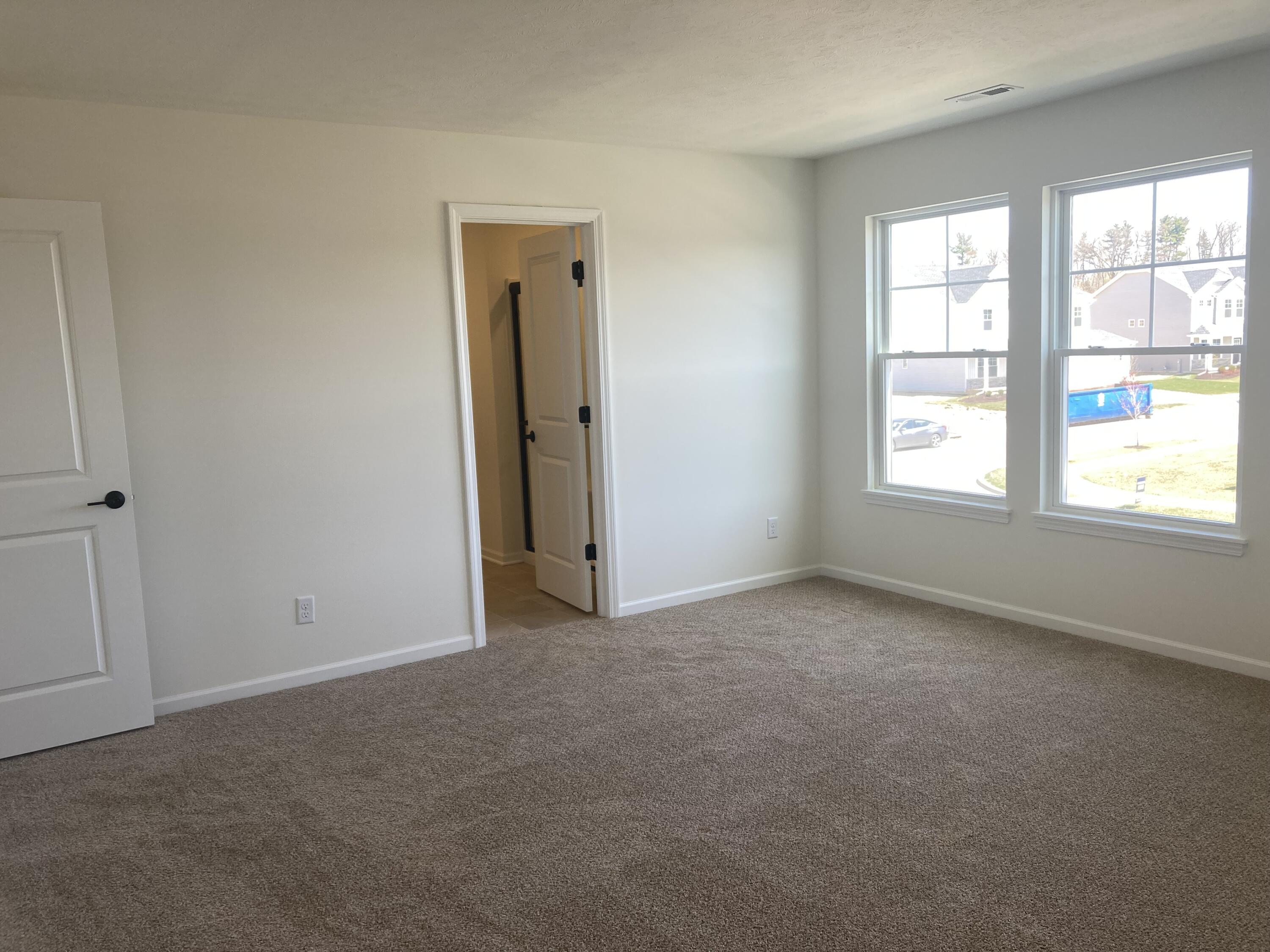 3982 Riverwood Road Valparaiso, IN 46385 - Photo 9 of 16 3000x2250