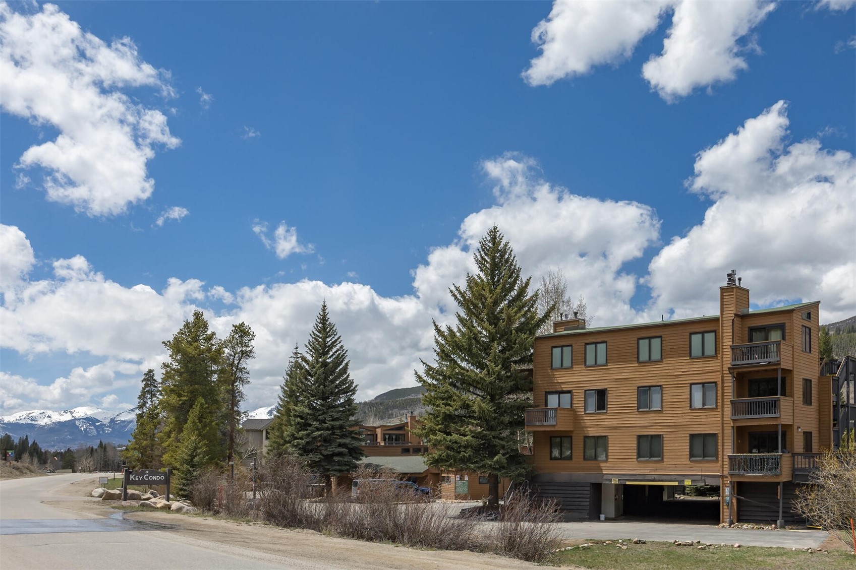 1513 East Keystone Road, Unit 2963 Keystone, CO 80435 - Photo 28 of 37 The Beautiful Key Condo on The Mountain House Base area of Keystone!