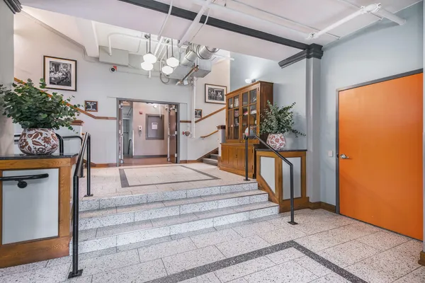 $439,900 | 600 Broadway Avenue Northwest, Unit 620A, Grand Rapids, MI 49504