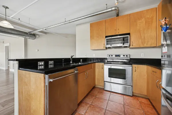 $439,900 | 600 Broadway Avenue Northwest, Unit 620A, Grand Rapids, MI 49504