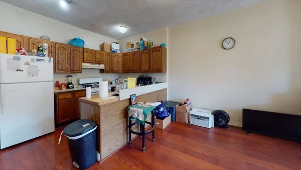 $3,825 | 18 South Huntington Avenue, Unit 2, Boston, MA 02130