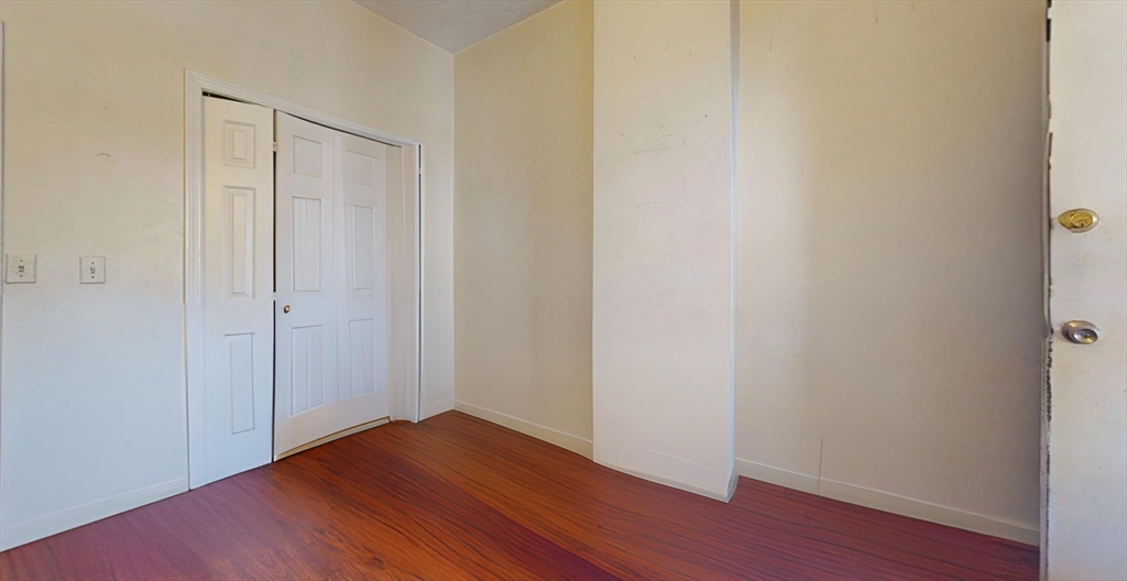 18 South Huntington Avenue, Unit 2 Boston, MA 02130 - Photo 2 of 10
