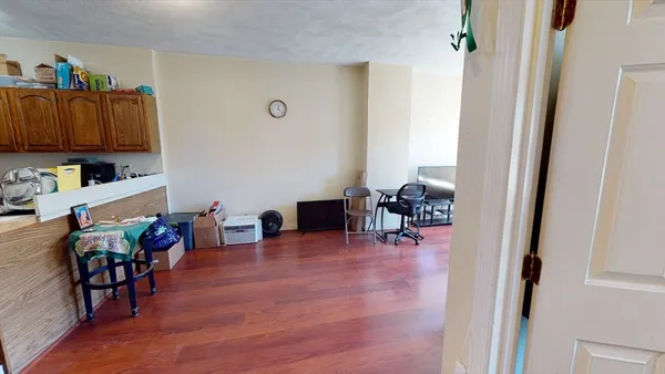 $3,825 | 18 South Huntington Avenue, Unit 2, Boston, MA 02130