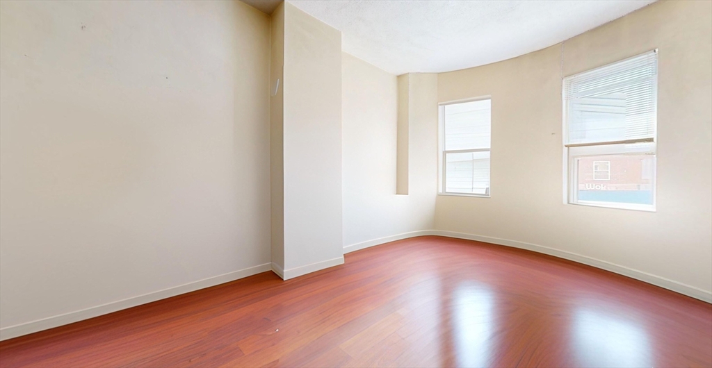 18 South Huntington Avenue, Unit 2 Boston, MA 02130 - Photo 5 of 10