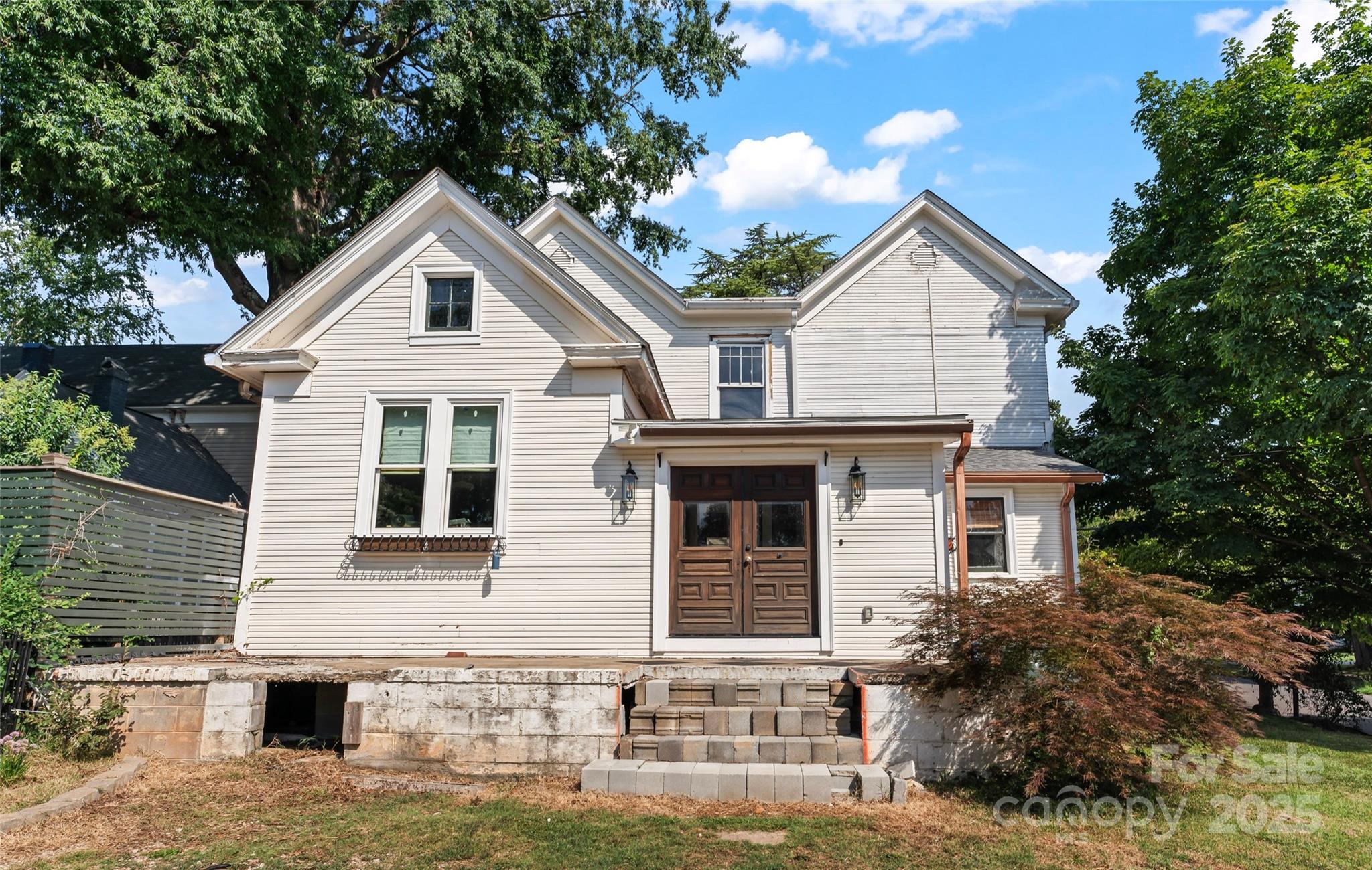 701 South Fulton Street Salisbury, NC 28144 - Photo 20 of 21 a view of a yard in front of house