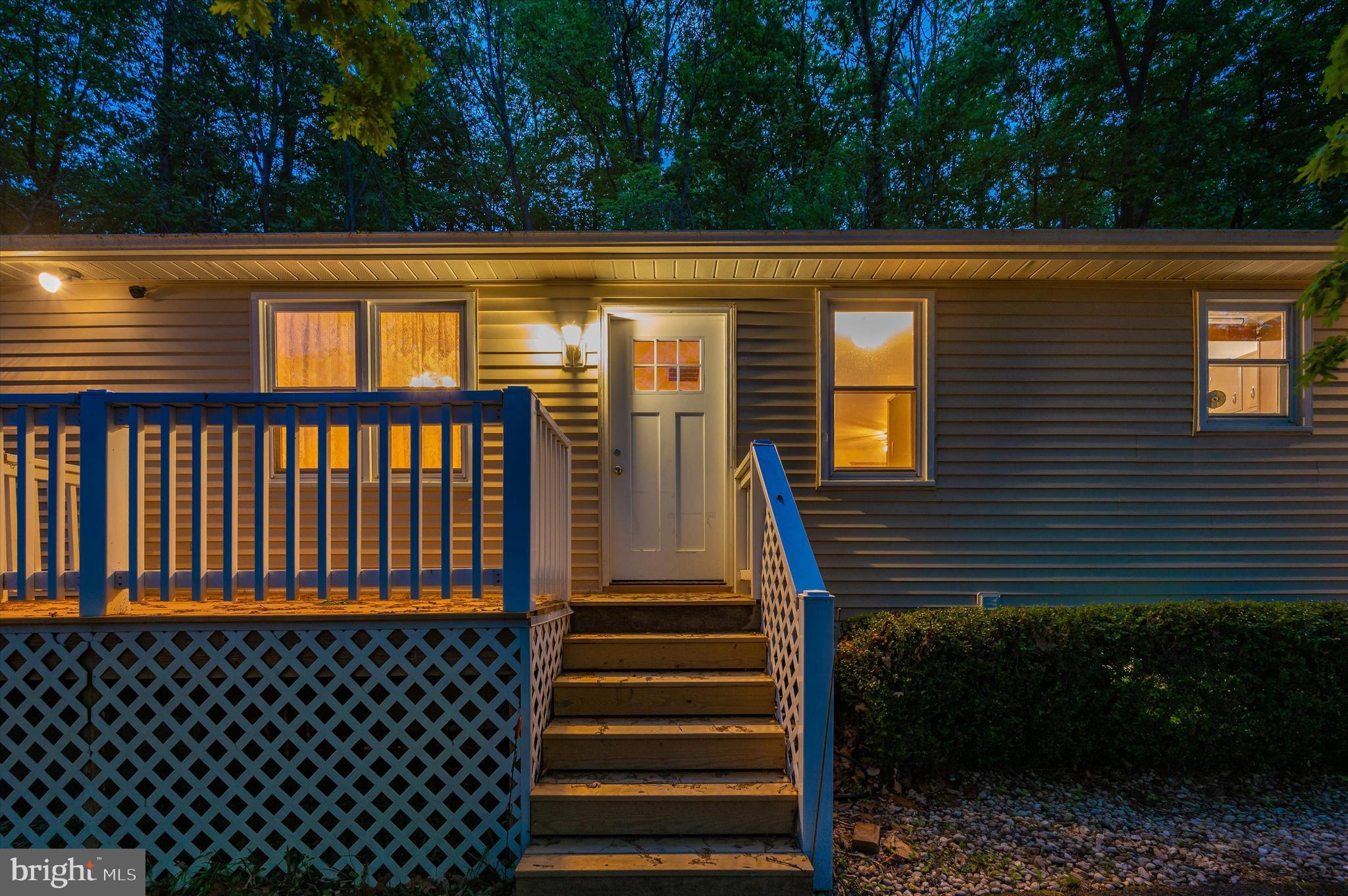 5408 Stone Road Frederick, MD 21703 - Photo 3 of 94