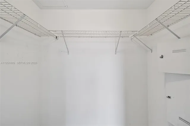 $4,500 | 500 Brickell Avenue, Unit 501, Miami, FL 33131