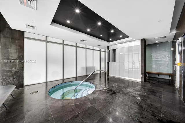 $4,500 | 500 Brickell Avenue, Unit 501, Miami, FL 33131