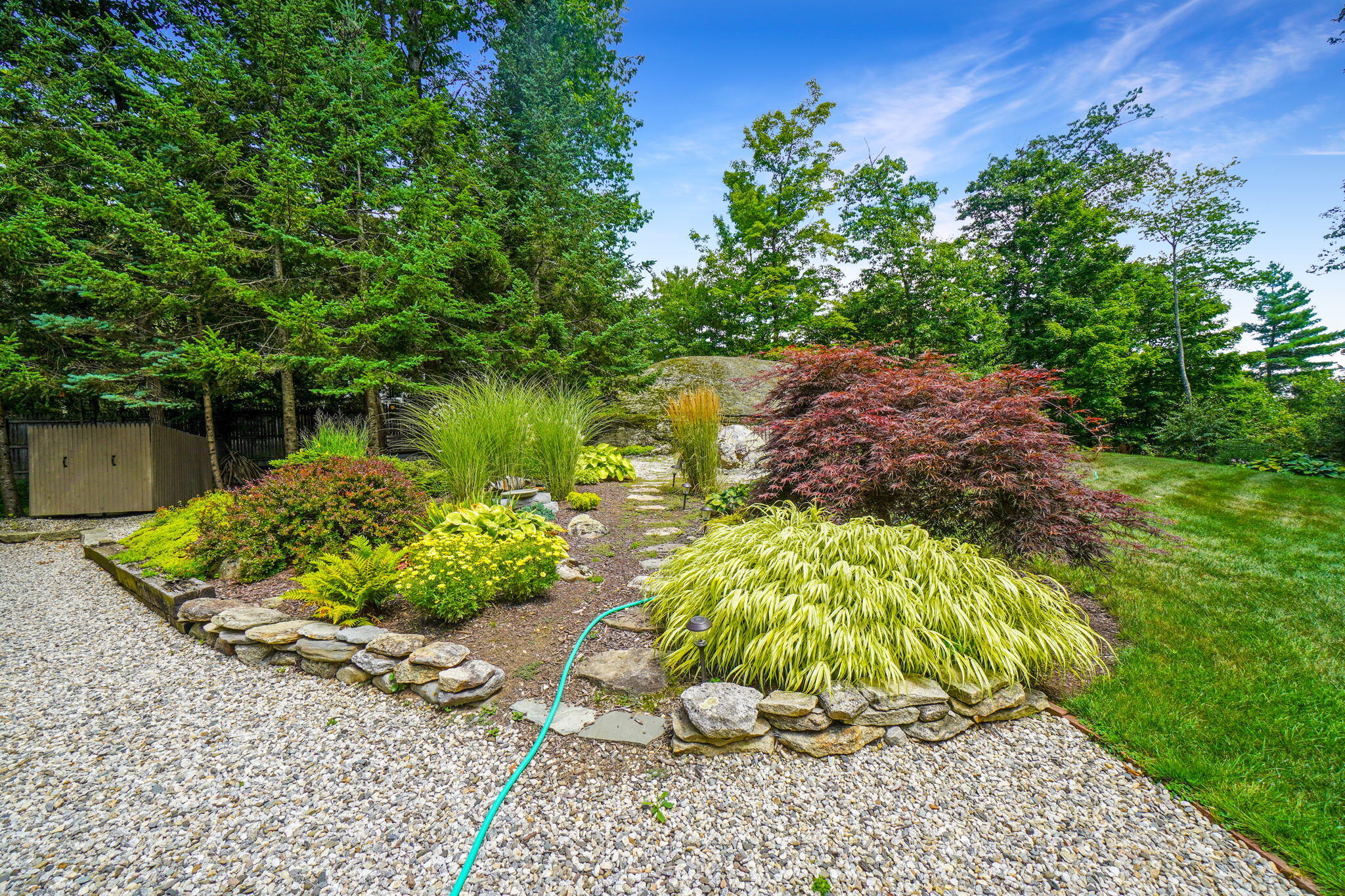 37 Lawrence Road Pownal, ME 04069 - Photo 4 of 39 Lawrence Rd, Garden