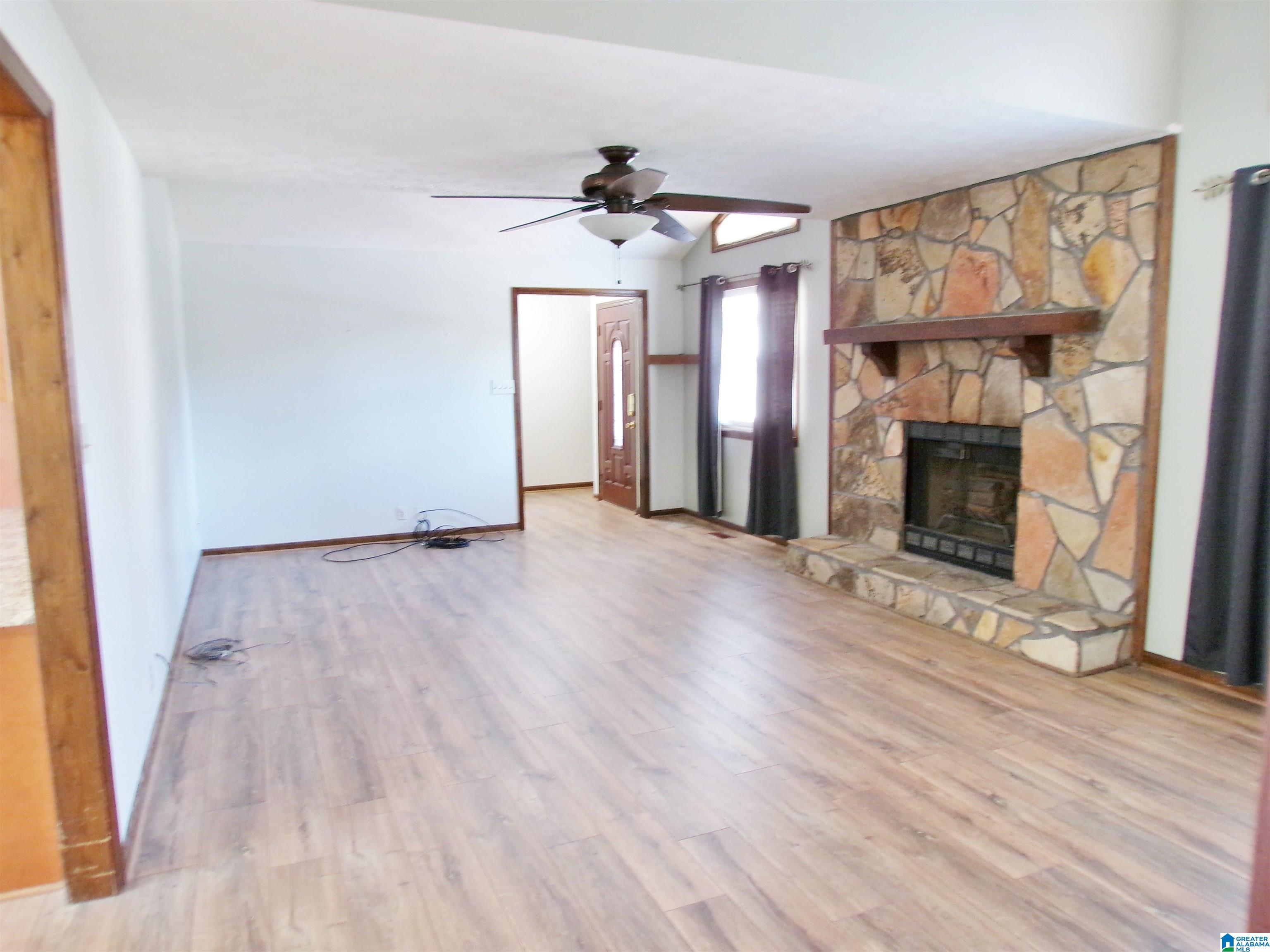 1707 Roundhill Road Weaver, AL 36277 - Photo 18 of 78