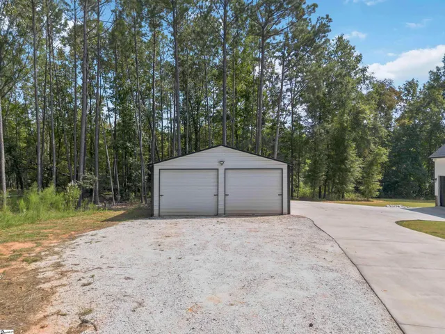 $580,000 | 108 Cricket Ridge Court, Greenwood, SC 29646