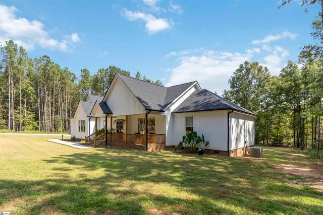 $580,000 | 108 Cricket Ridge Court, Greenwood, SC 29646